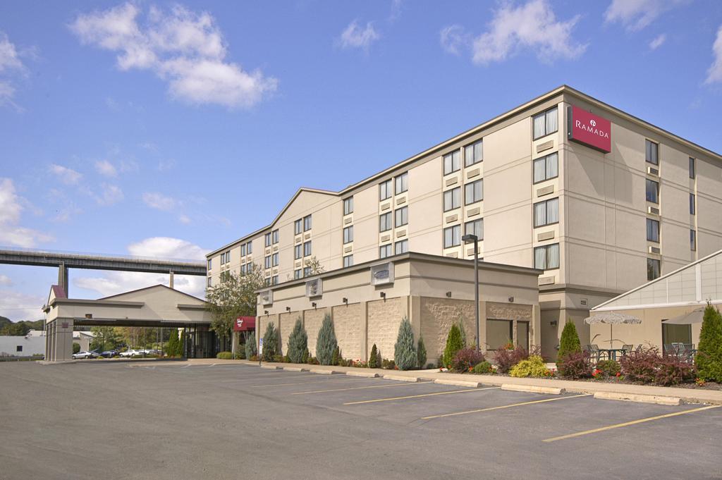 Ramada Clarks Summit