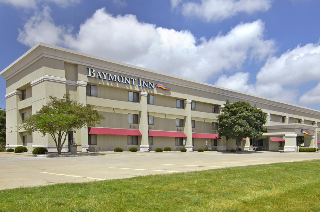 Baymont Inn and Suites Champaign