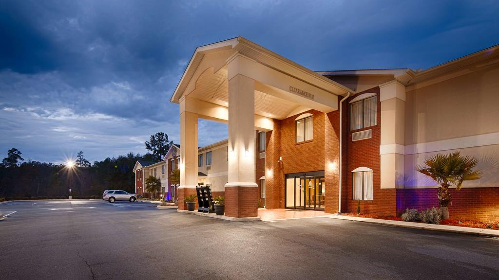 Panhandle Capital Inn and Suites