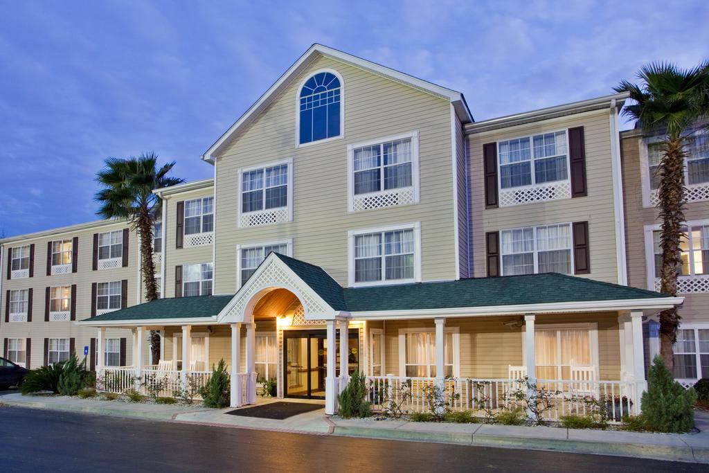 Country Inn and Suites By Carlson Savannah Midtown GA