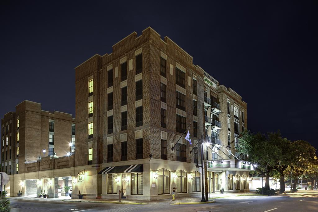 Holiday Inn Savannah Historic District