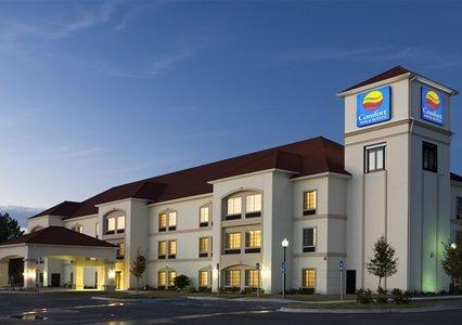 Comfort Inn and Suites Savannah Airport