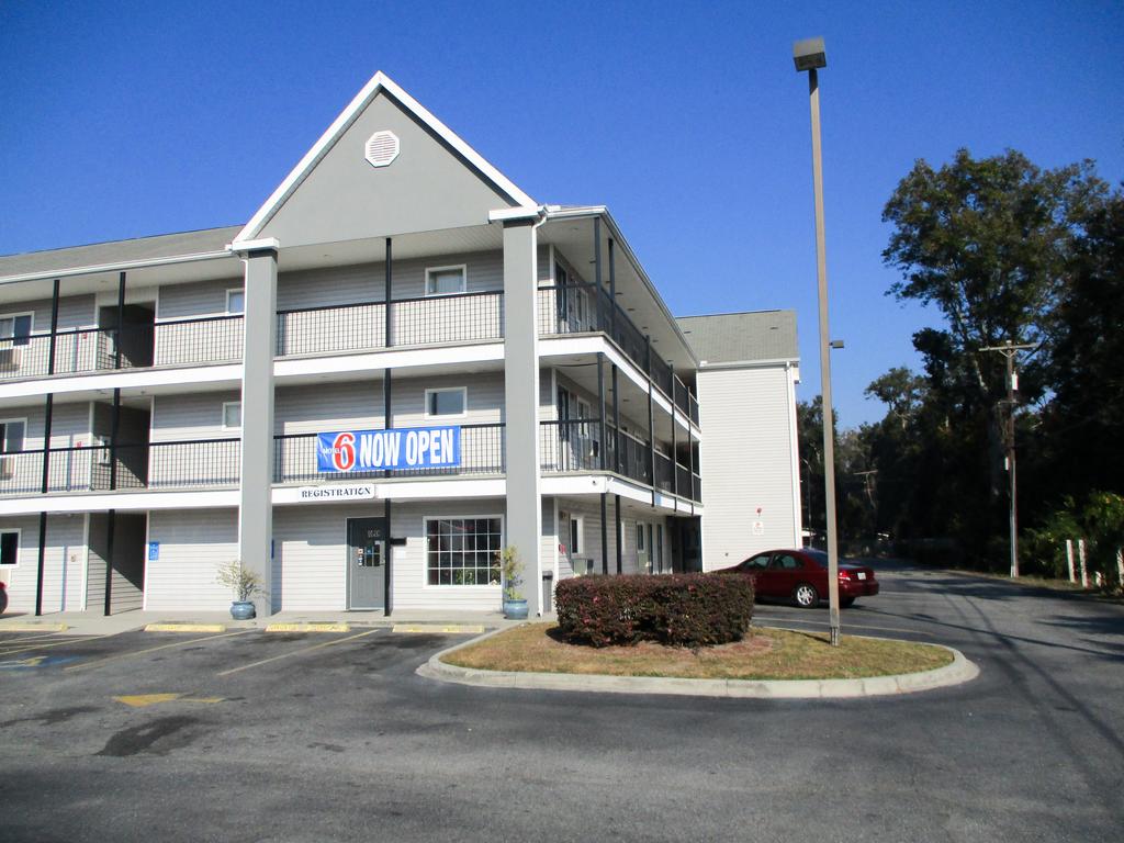 Motel 6 Savannah  GA