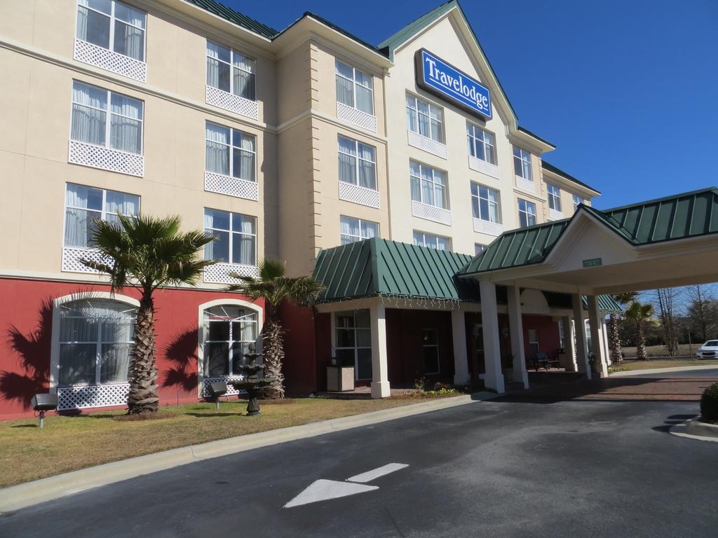 Travelodge Savannah Gateway