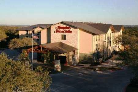 Hampton Inn and Suites Austin Lakeway