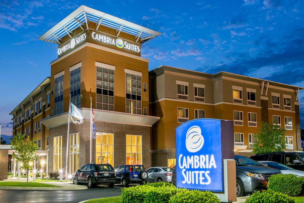 Cambria hotel and suites Indianapolis Airport