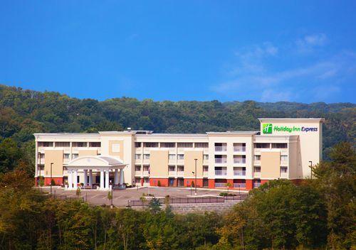 Holiday Inn Express West