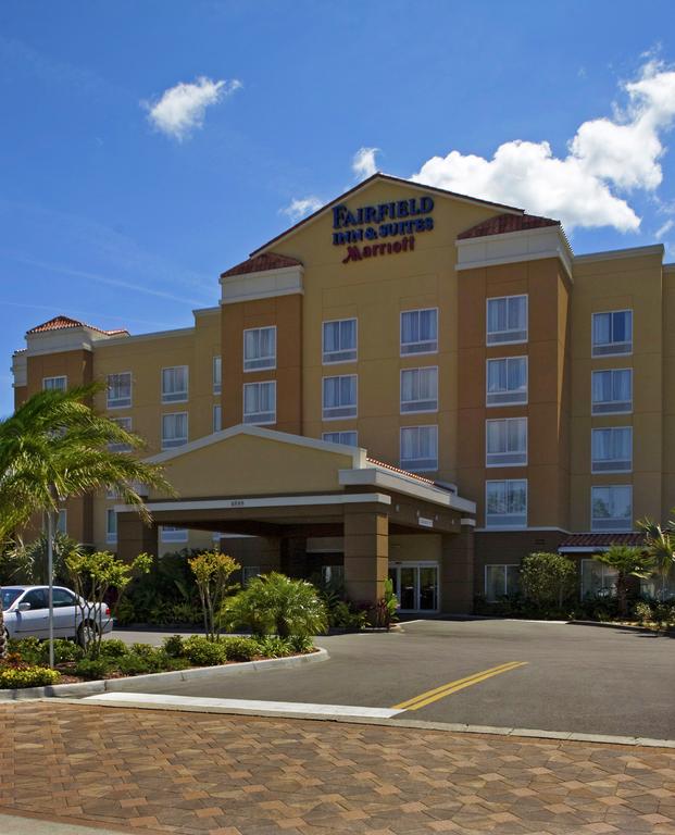 Fairfield Inn and Suites Jacksonville Butler Boulevard