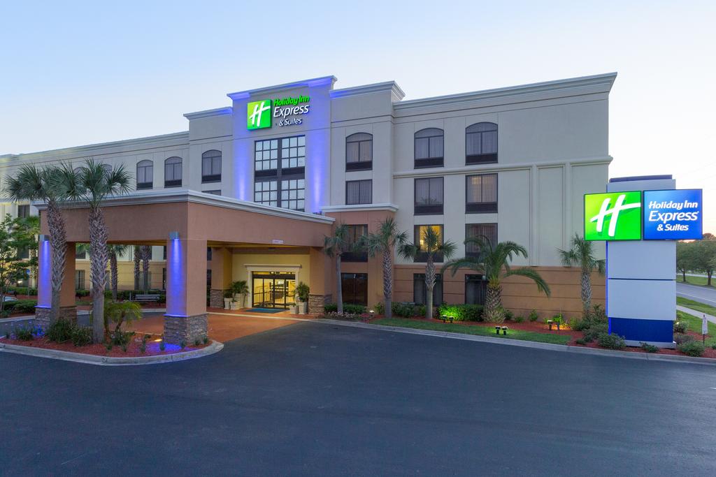 Holiday Inn Express and Suites Jacksonville Airport