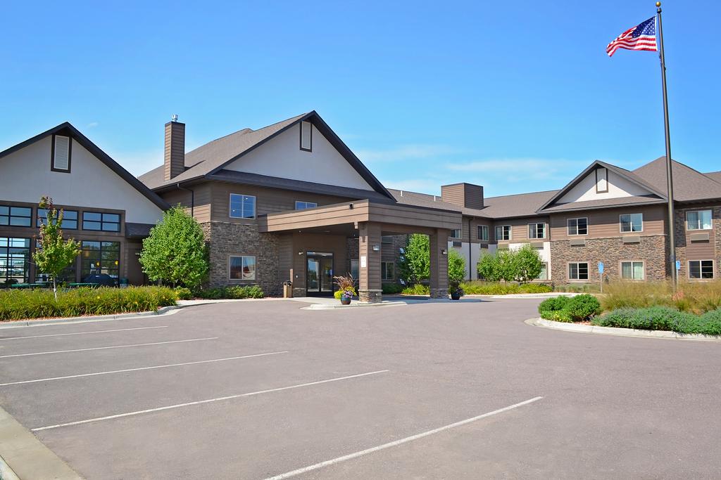 GrandStay Luverne