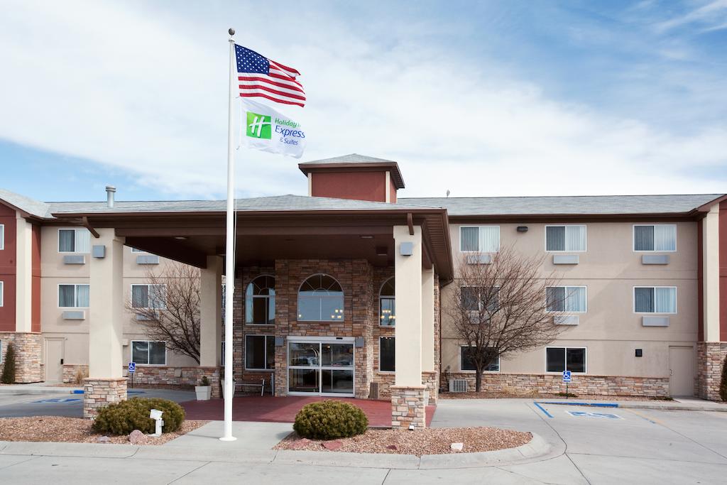 Holiday Inn  Exp Scottsbluff