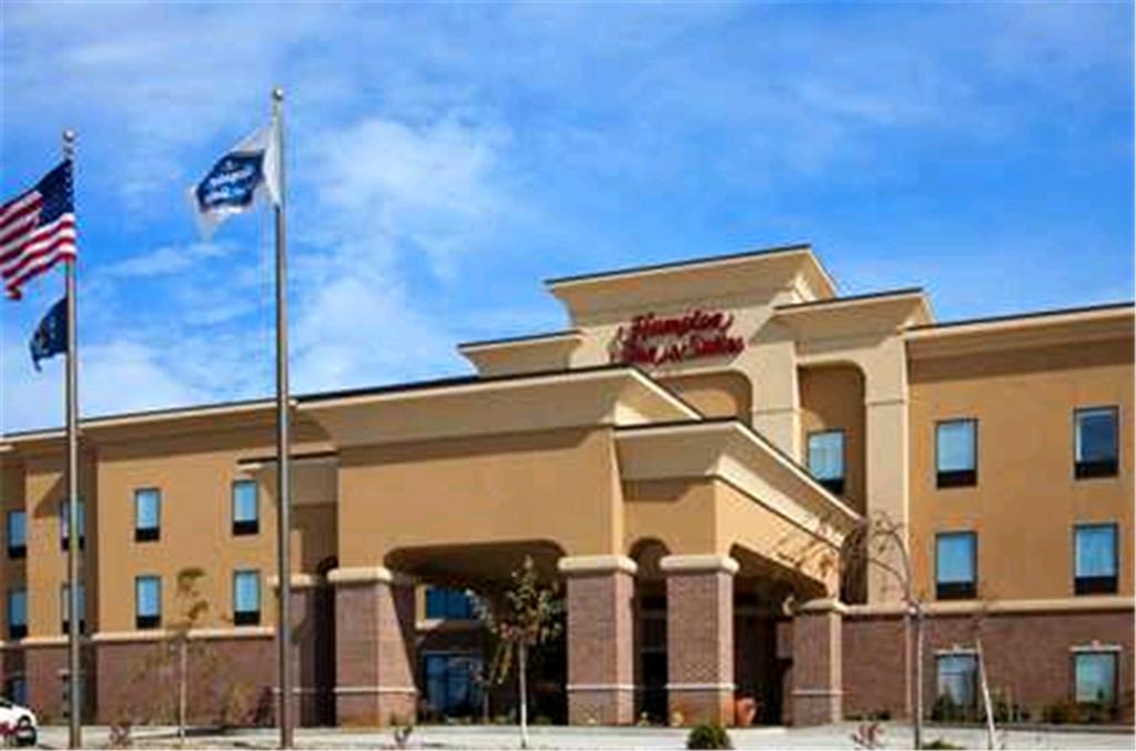 Hampton Inn-Suites Middlebury - IN