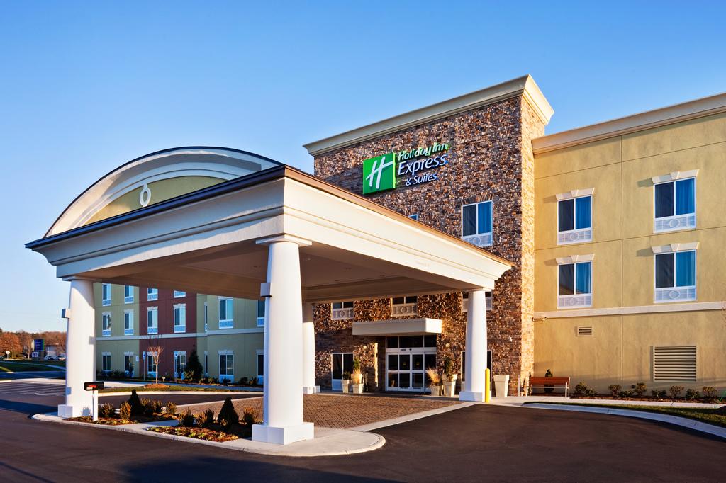 Holiday Inn Exp Stes East Matt