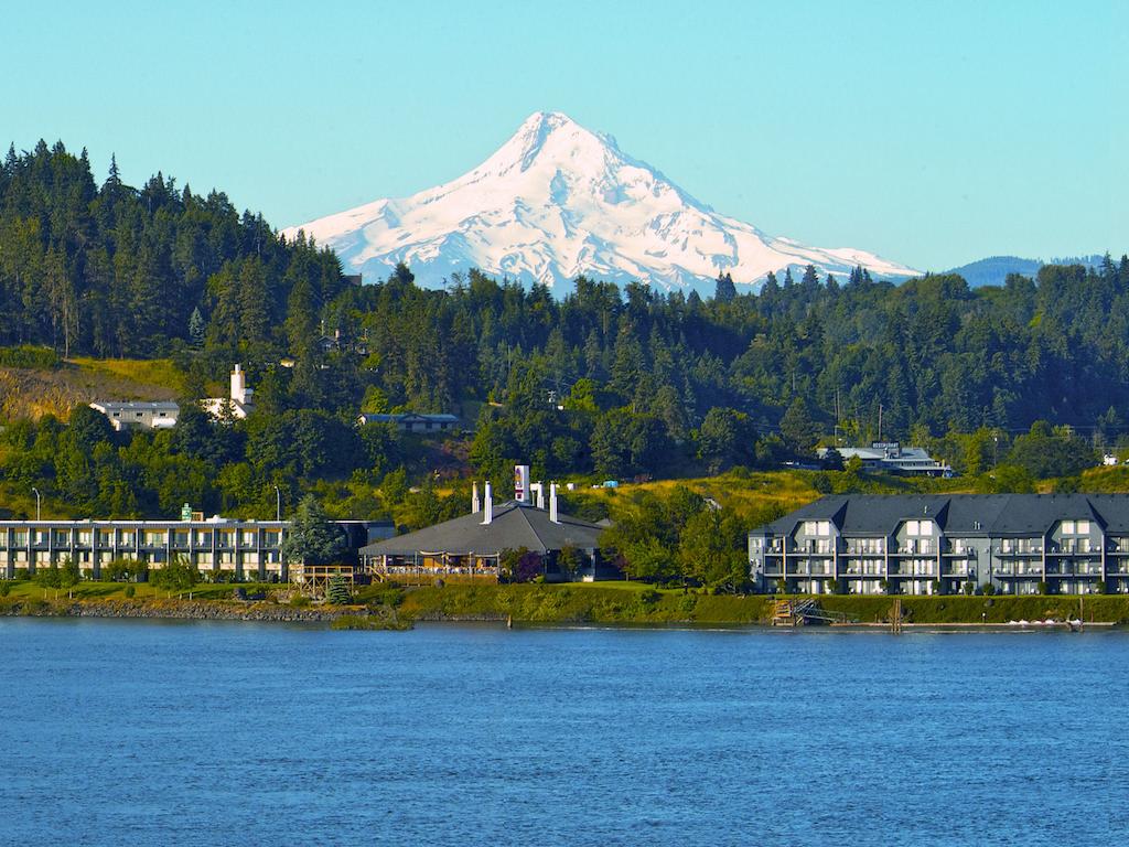 Best Western Plus Hood River Inn