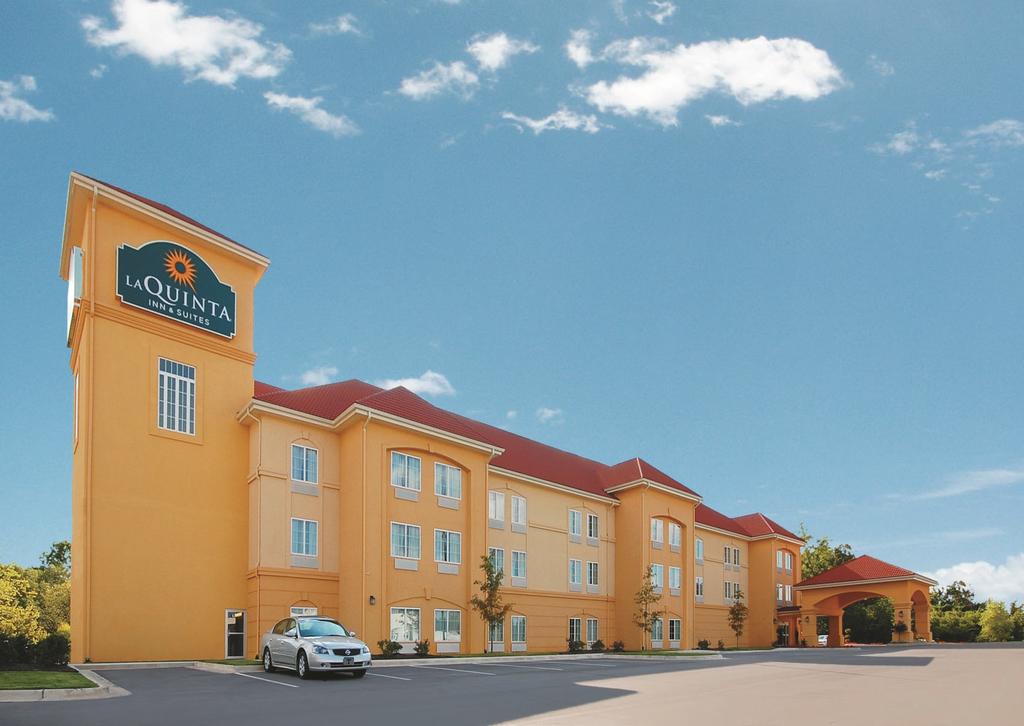 La Quinta Inn and Suites Huntsville Airport Madison