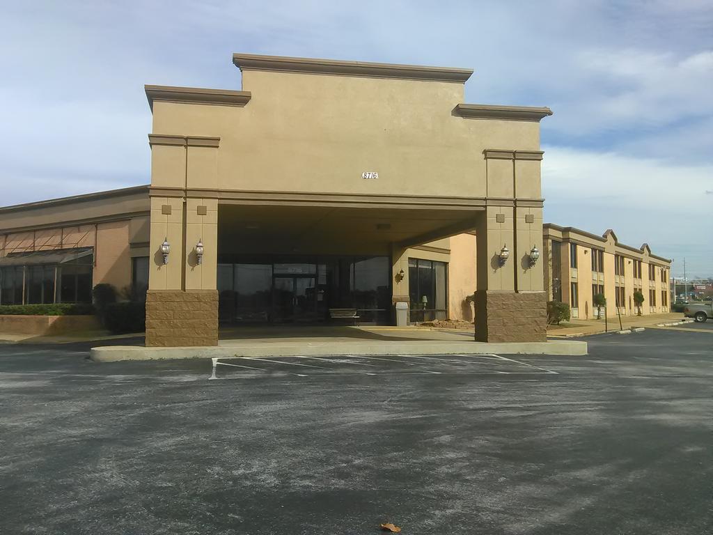 Madison Inn and Suites