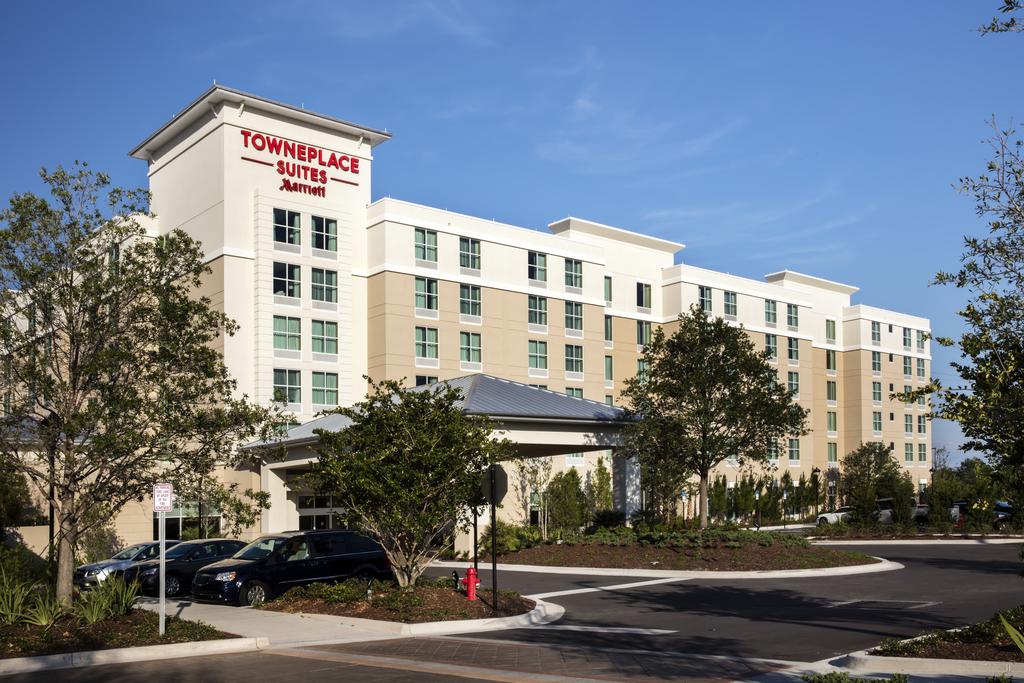 TownePlace Suites by Marriott Orlando - Flamingo Crossings-Western Entrance