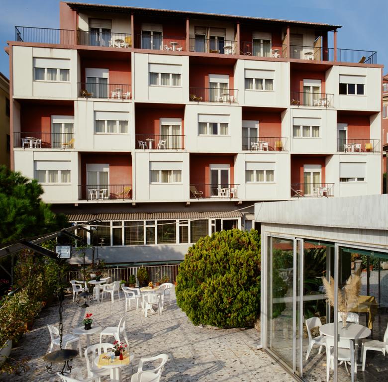 Hotel Robinia