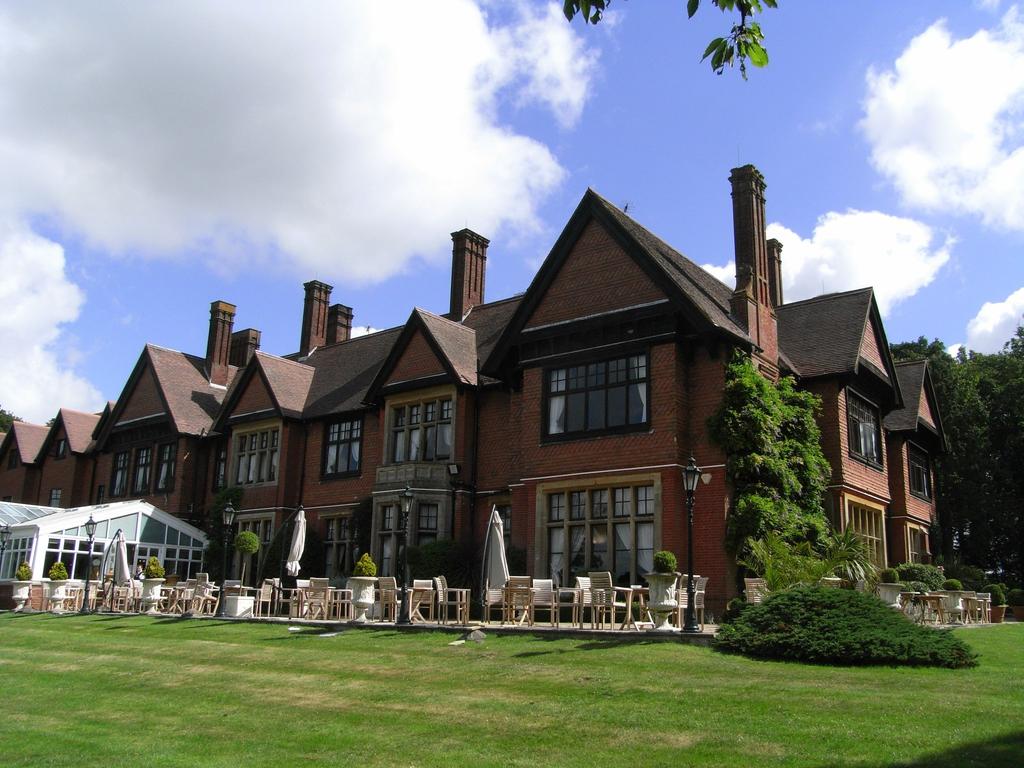 Stanhill Court Hotel