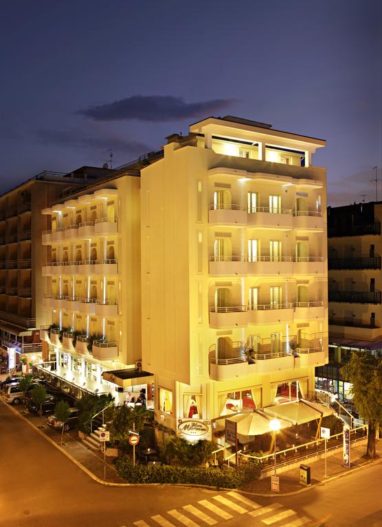 Mediterraneo Hotel and Suites