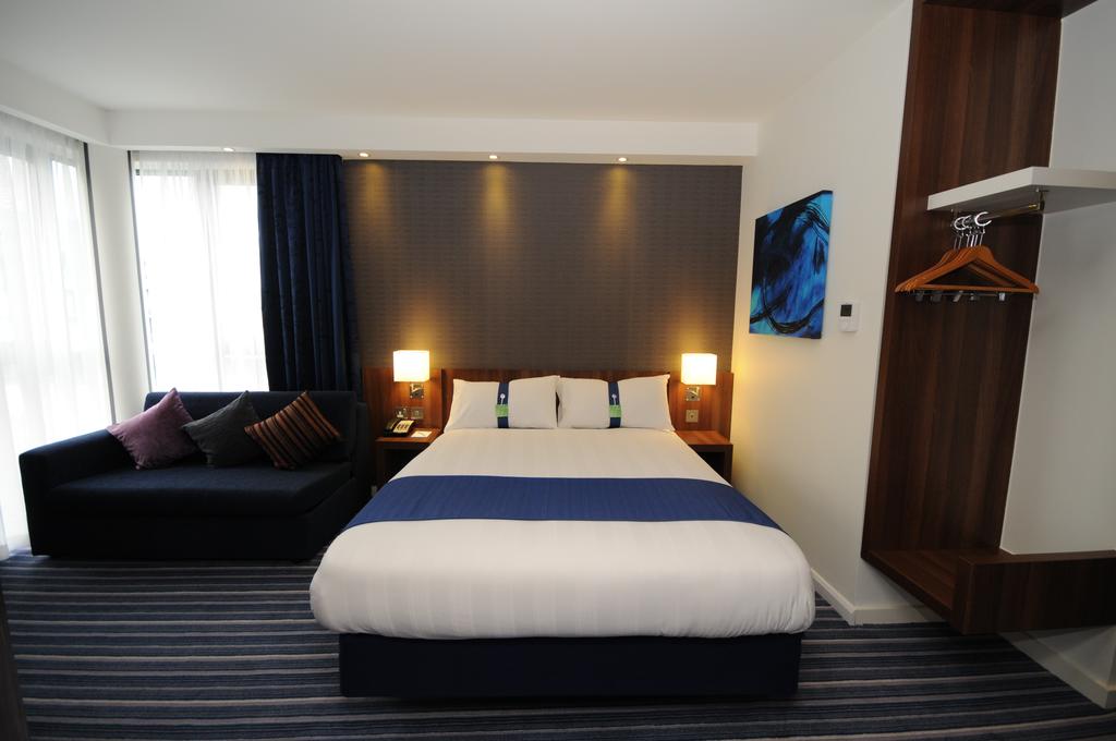 Holiday Inn Express Sheffield City Centre