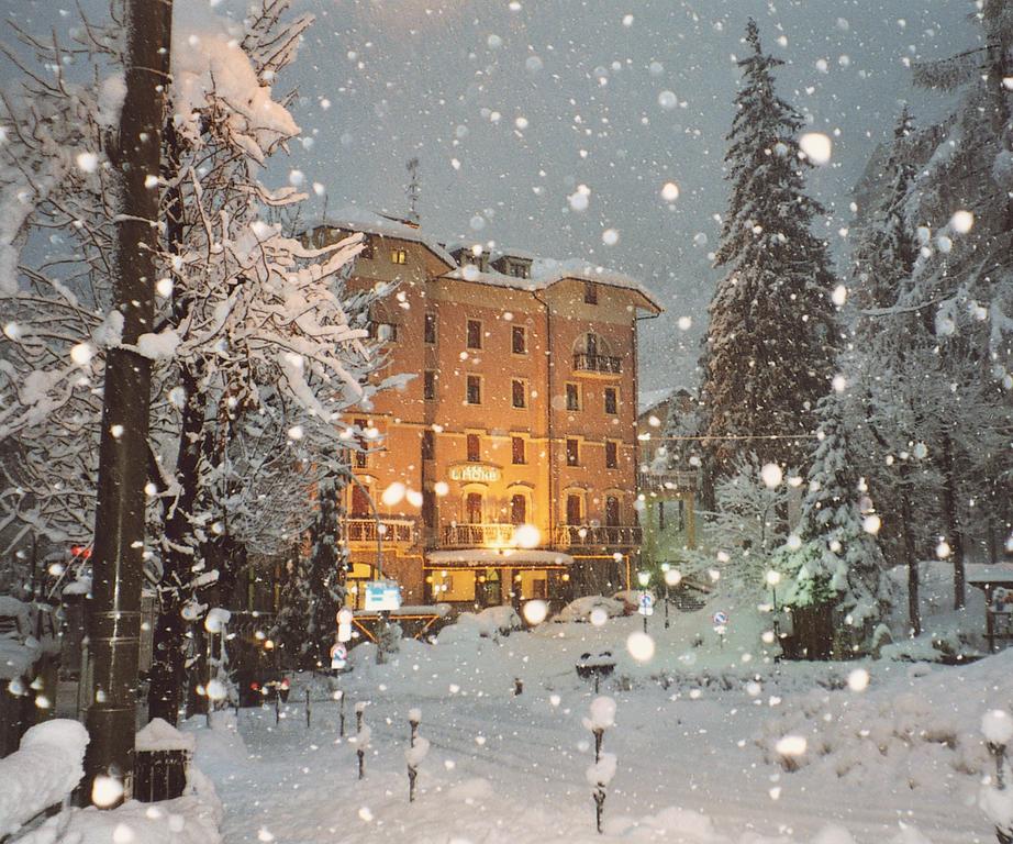 Limone Palace Aparthotel