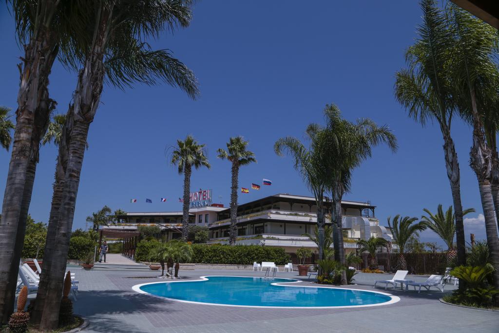 Hotel and Resort Perla