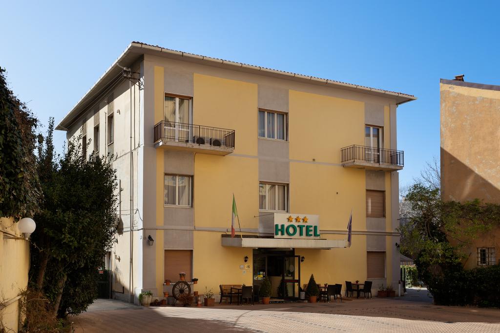 Parking Hotel Giardino