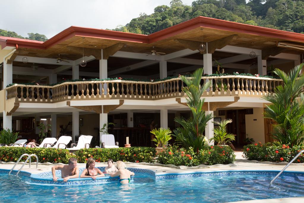 Jaco Laguna Resort and Beach Club