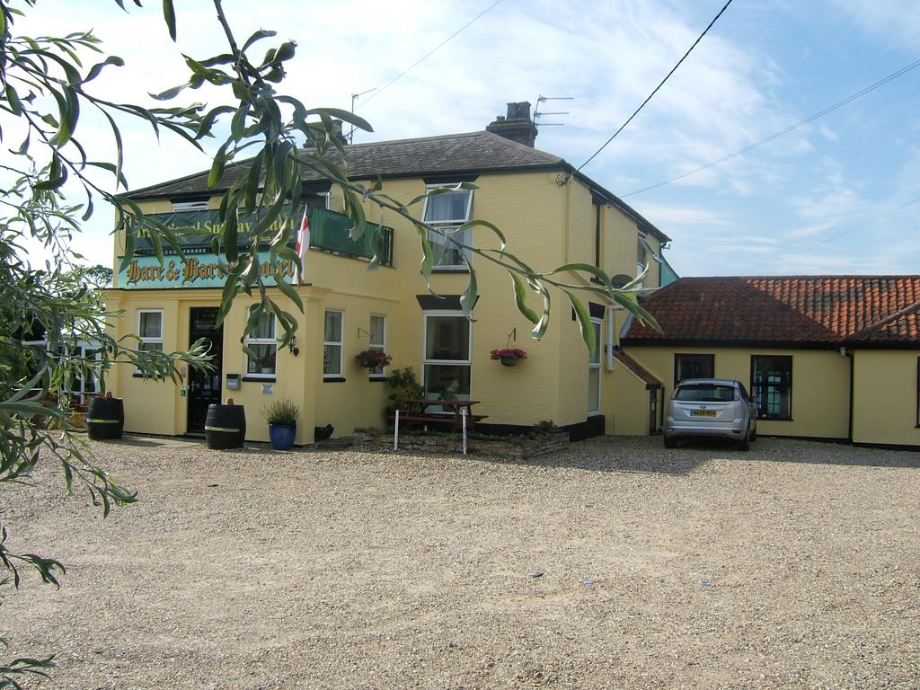 The Hare And Barrel Hotel