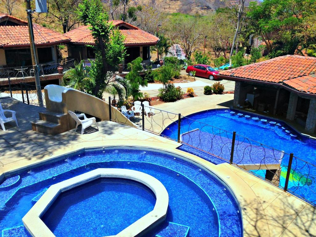 Villa Hermosa Heights