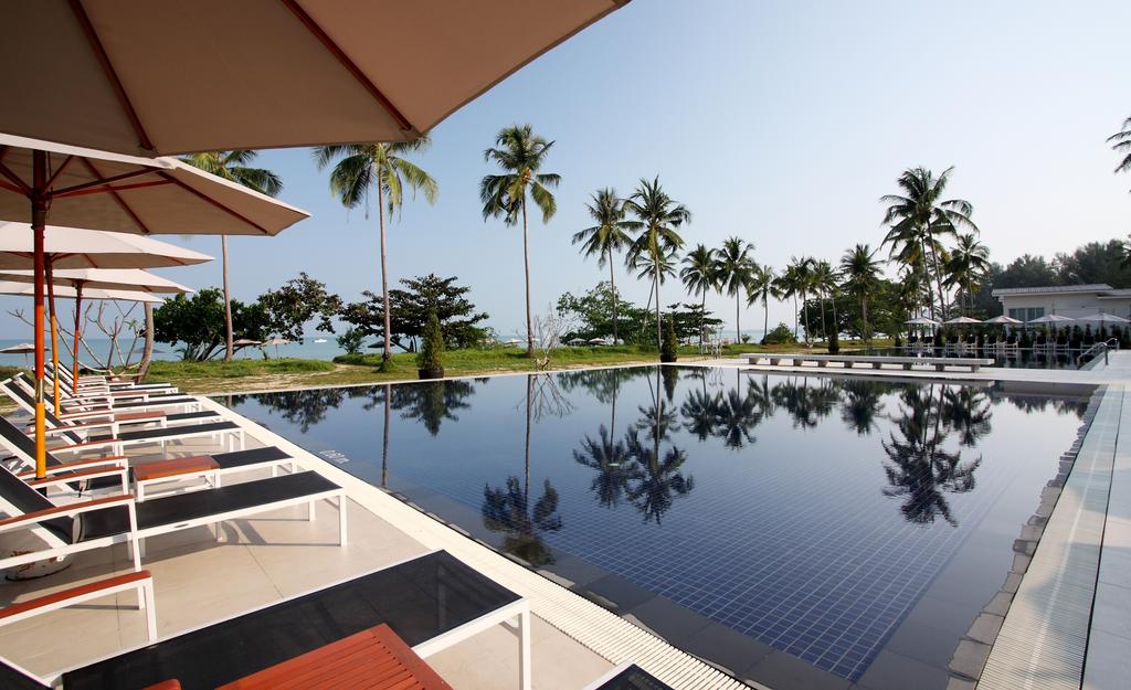 Kantary Beach Hotel Villas and Suites