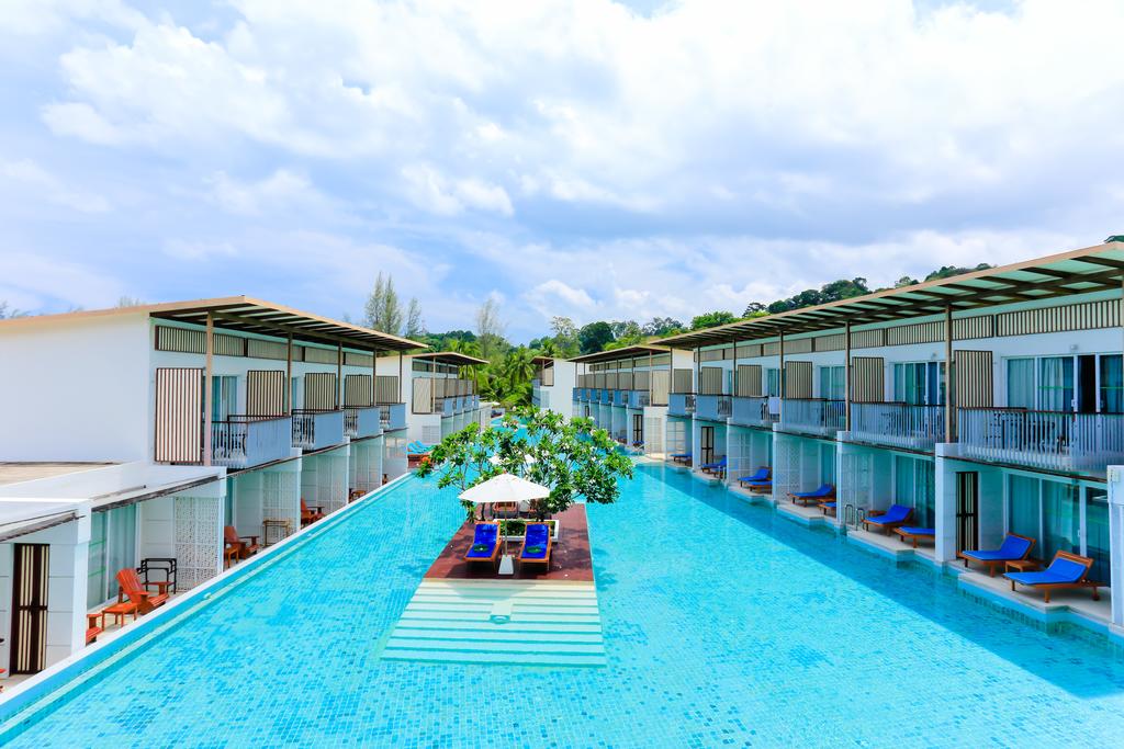 The Briza Beach Resort - Khao Lak