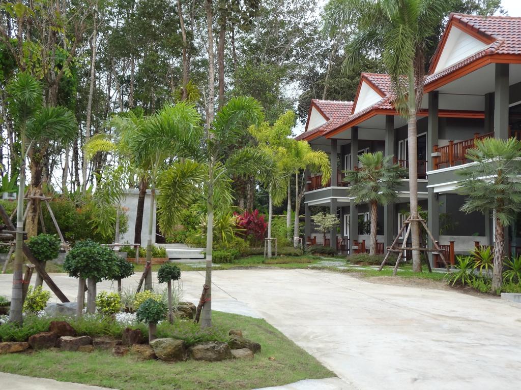 Khaolak Yama Resort