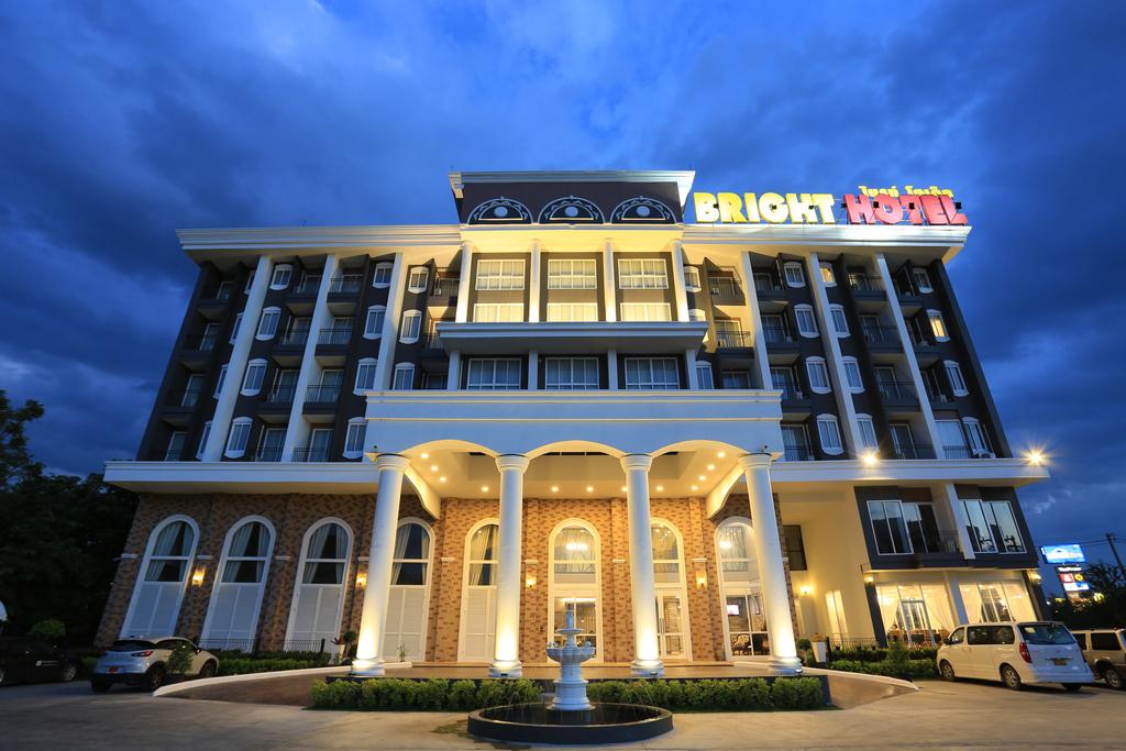 Bright Hotel