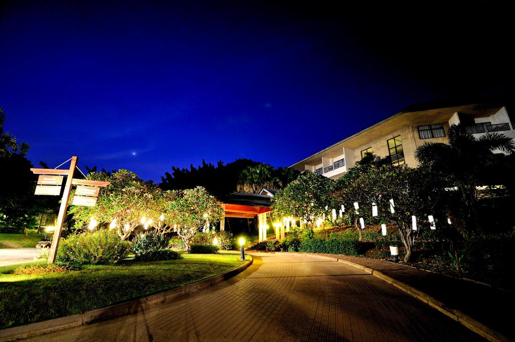 Starlite Khaoyai Hotel and Resort