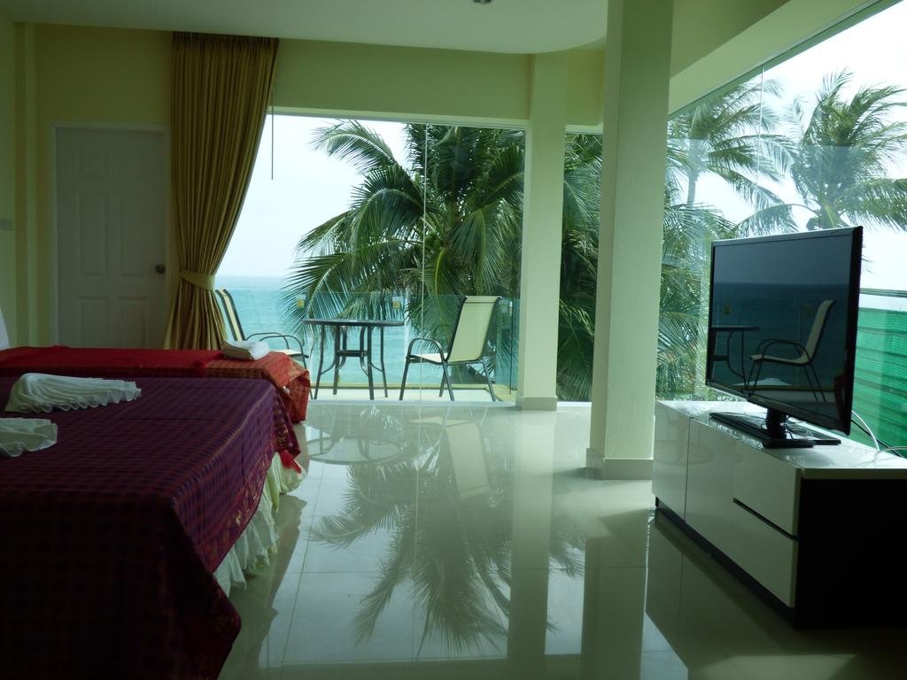 Samui Beach Resort Beach Front Rooms