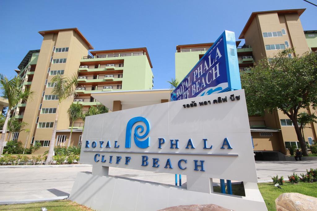 Royal Phala Cliff Beach Resort