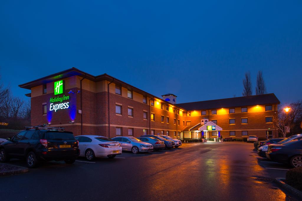 Holiday Inn Express Taunton