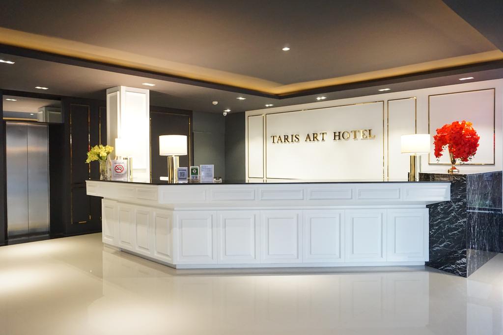 Taris Art Hotel Phrae