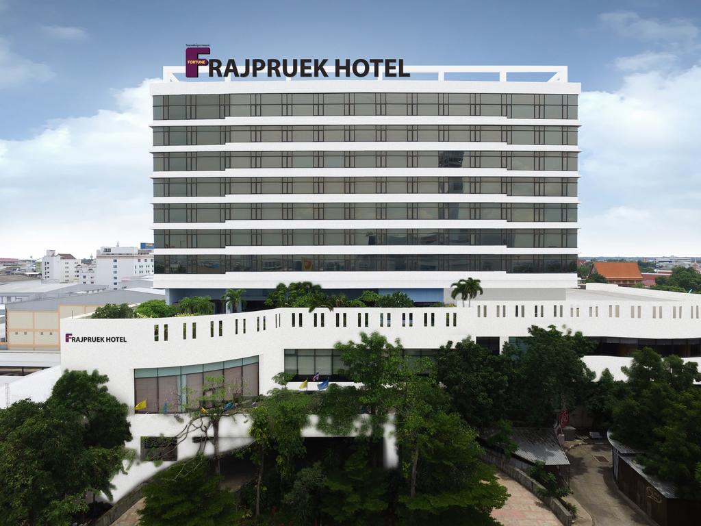 Fortune Rajpruek Hotel