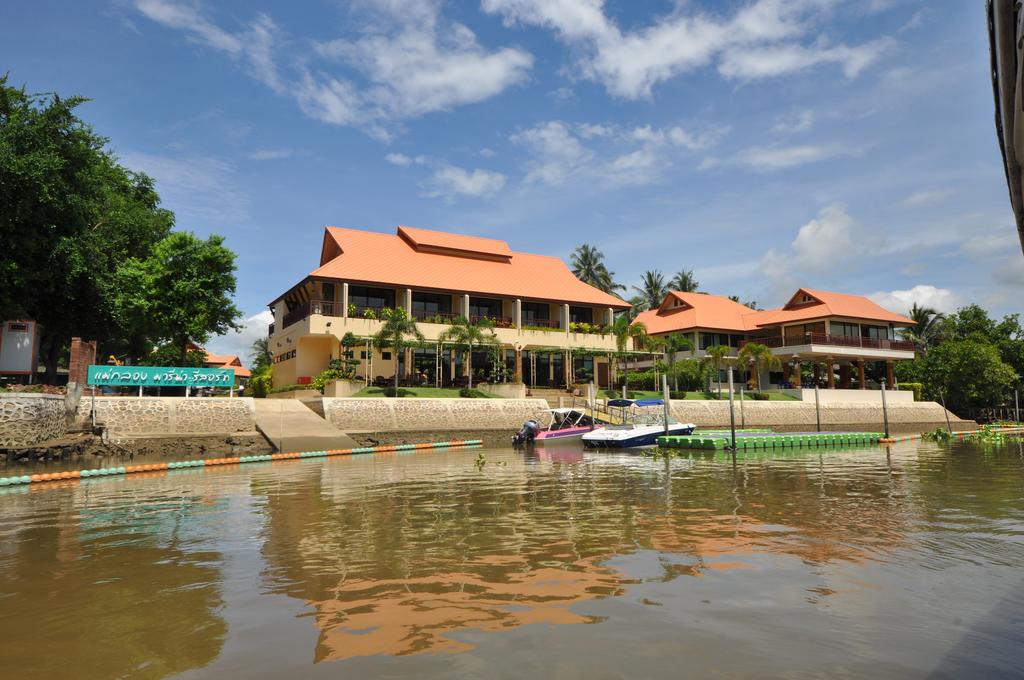 Maeklong Marina Resort