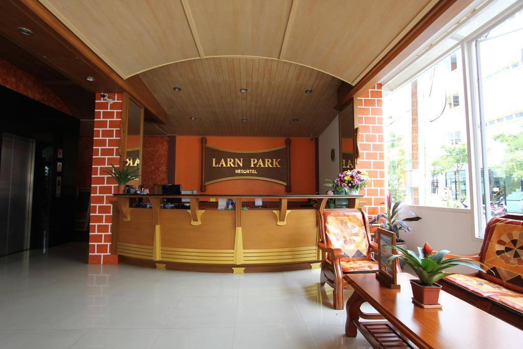 Larn Park Resortel