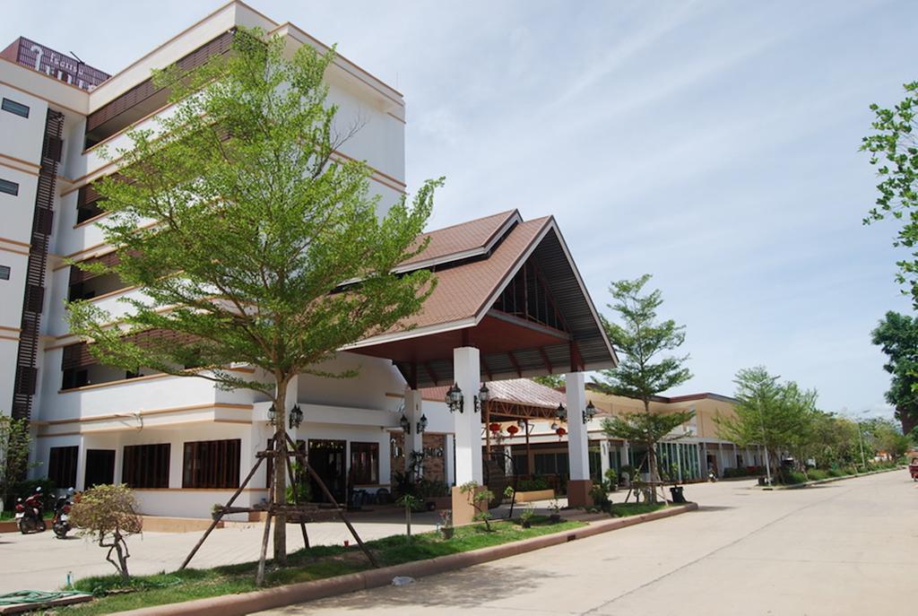 Baiboon Grand Hotel