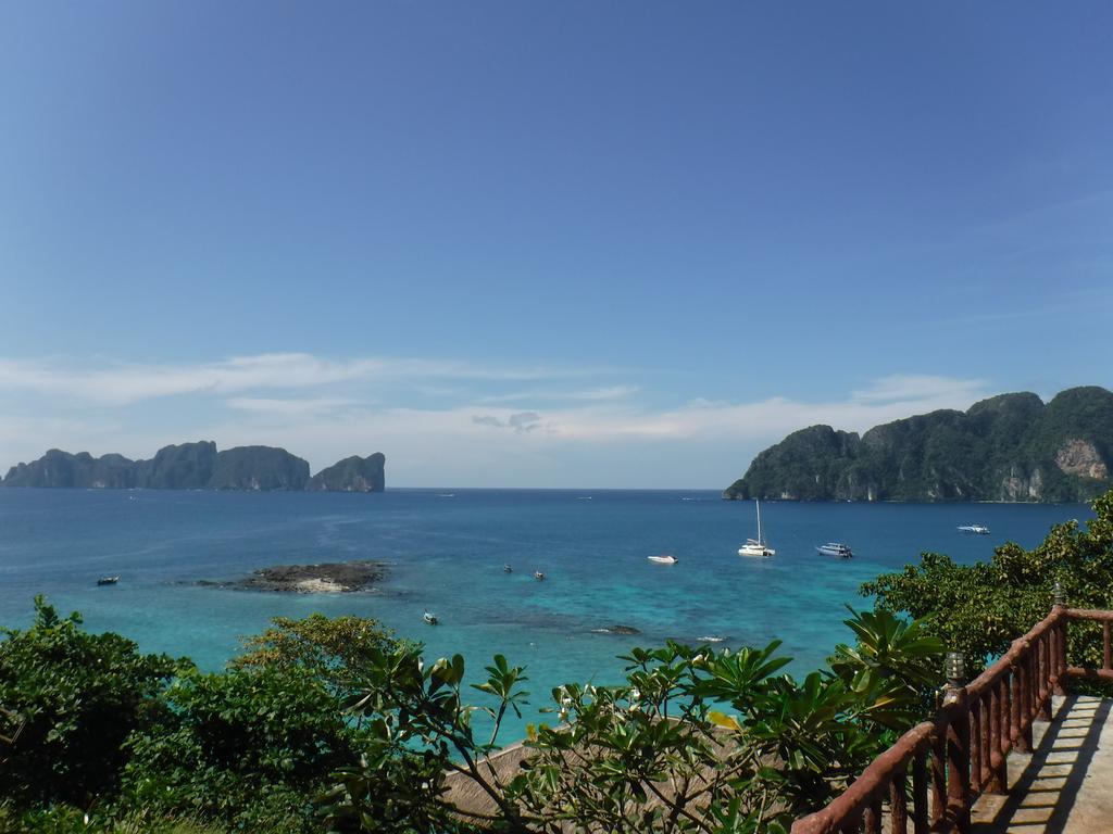 HIP Seaview Resort  Phi Phi