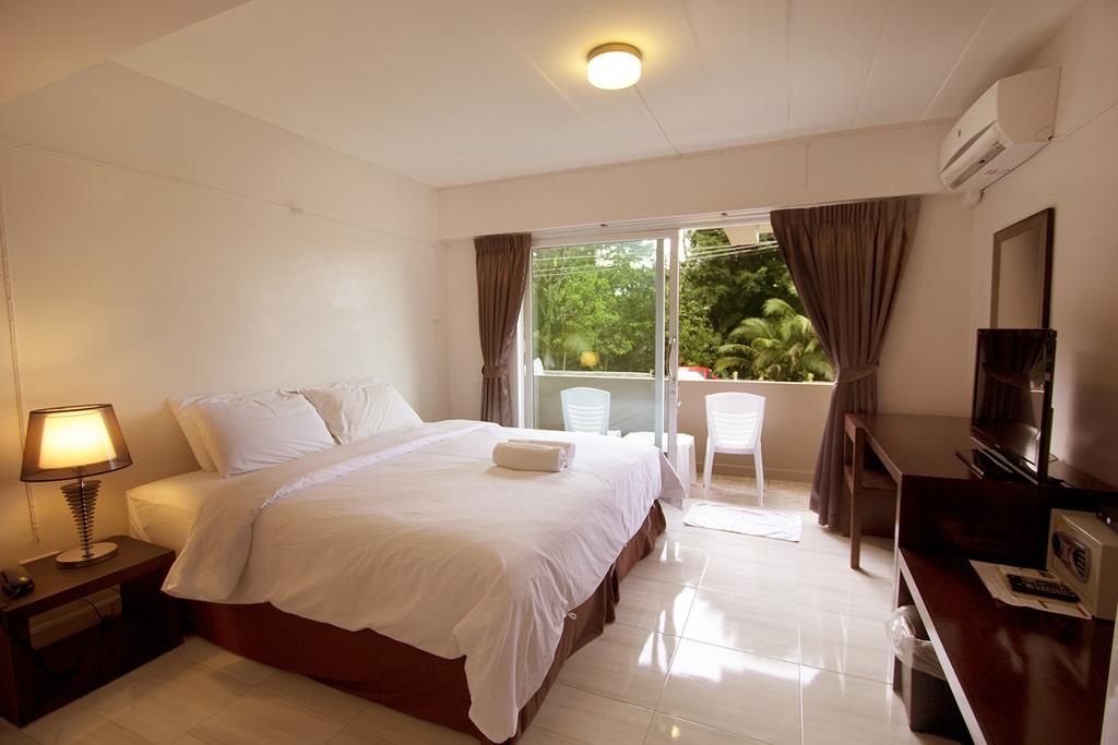 FarmHouse Hotel Ranong