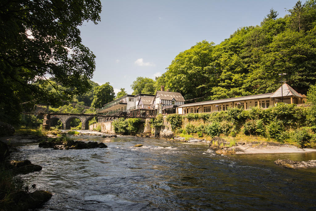 Chainbridge Hotel