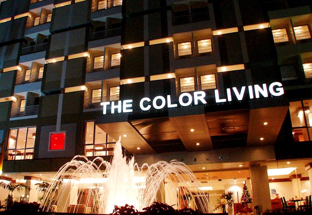 The Color Living Hotel