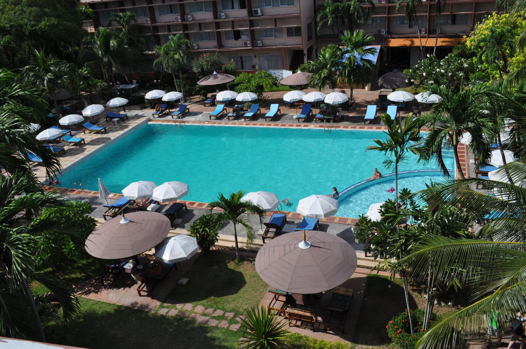 Basaya Beach Hotel and Resort