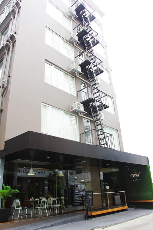 Metz Pratunam Hotel